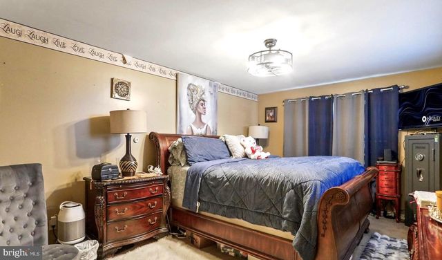 18813 DILLER DR, Hagerstown, MD 21742