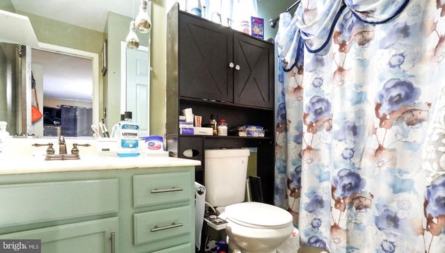 18813 DILLER DR, Hagerstown, MD 21742