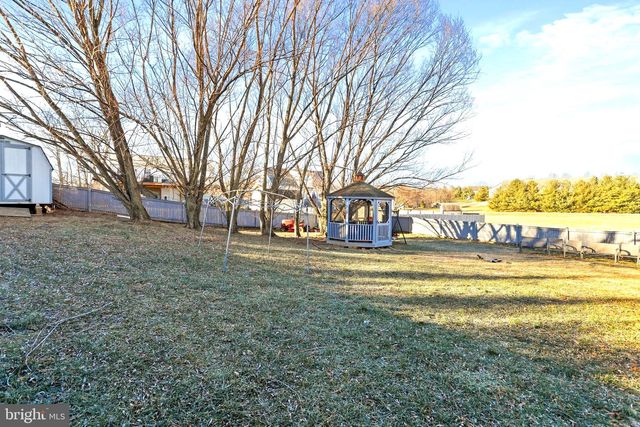 18813 DILLER DR, Hagerstown, MD 21742