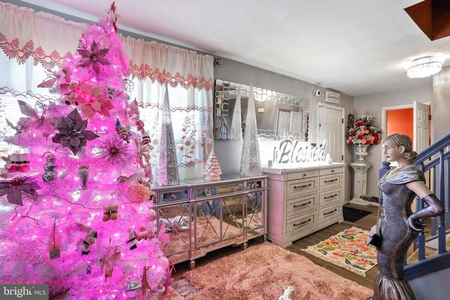 18813 DILLER DR, Hagerstown, MD 21742