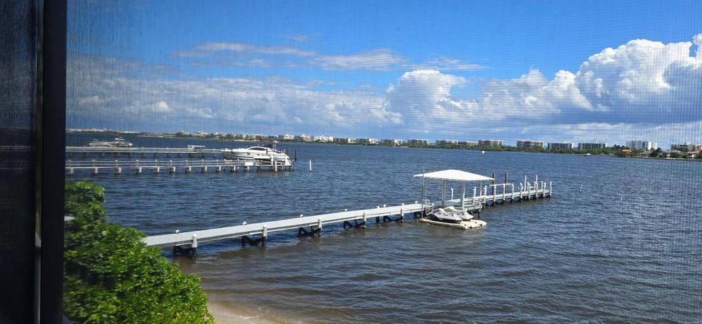 896 N Federal Highway 224, Lantana, FL 33462