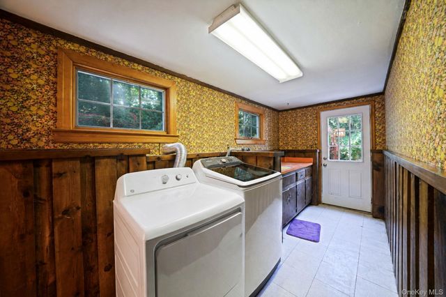 34 Gristmill Lane, Halesite, NY 11743