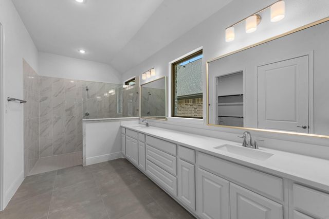 10014 Larkin Cove, Willis, TX 77318