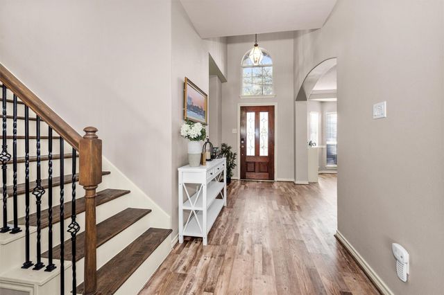 30110 Legends Ridge Drive, Spring, TX 77386