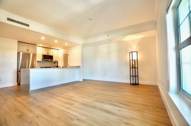 750 N TAMIAMI TRAIL 307, Sarasota, FL 34236