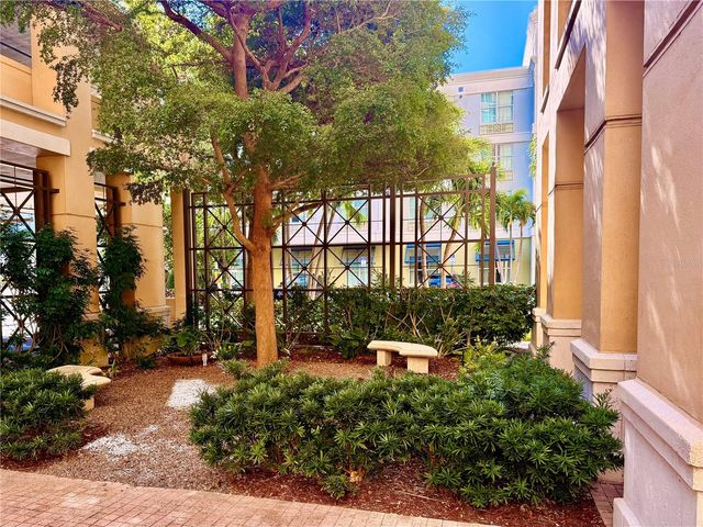 750 N TAMIAMI TRAIL 307, Sarasota, FL 34236