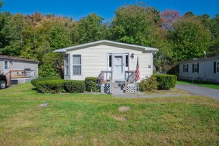 1 Canterbury Lane, Rockland, MA 02370
