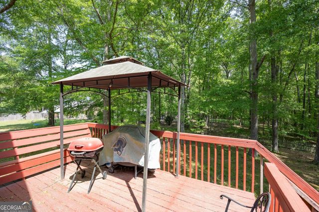 3282 Eloise Drive, Powder Springs, GA 30127