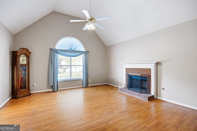3282 Eloise Drive, Powder Springs, GA 30127