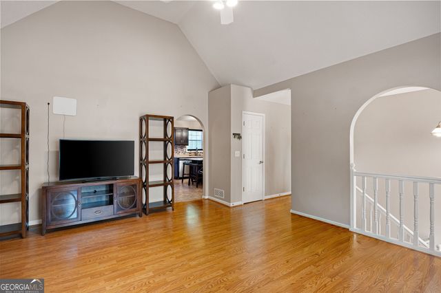 3282 Eloise Drive, Powder Springs, GA 30127