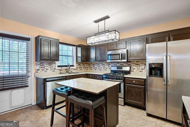 3282 Eloise Drive, Powder Springs, GA 30127