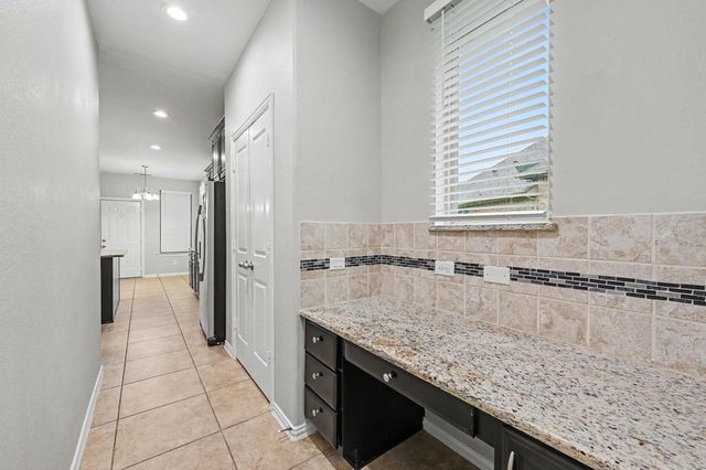 6006 Logstone Drive, Richmond, TX 77407