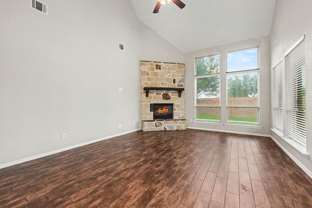 6006 Logstone Drive, Richmond, TX 77407
