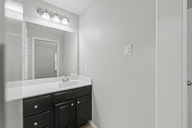 6006 Logstone Drive, Richmond, TX 77407