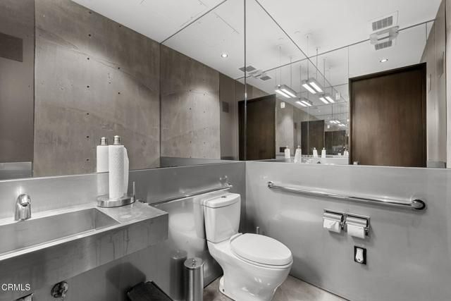 751 N Fairfax Avenue, Los Angeles, CA 90046