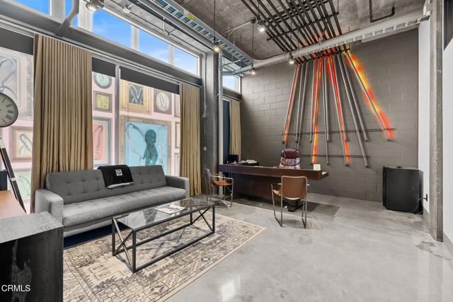 751 N Fairfax Avenue, Los Angeles, CA 90046