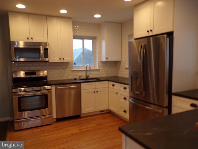 6094 9TH ST N, Arlington, VA 22205