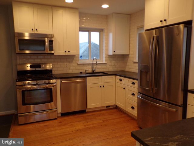 6094 9TH ST N, Arlington, VA 22205