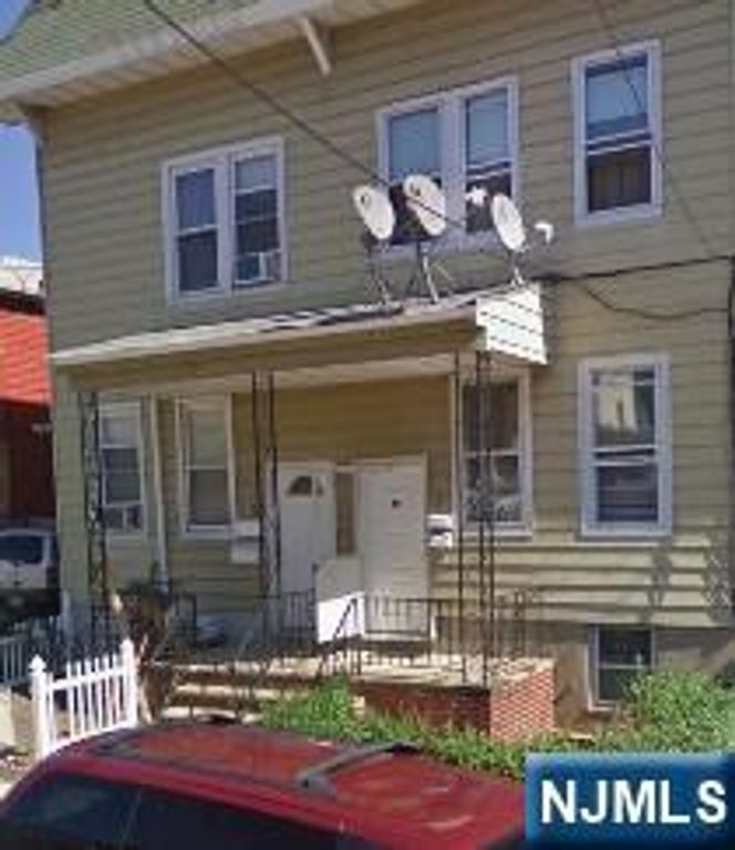 98-100 Windsor Street 2R, Kearny, NJ 07032
