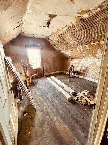 748 Main St, Clarksville, TN 37040
