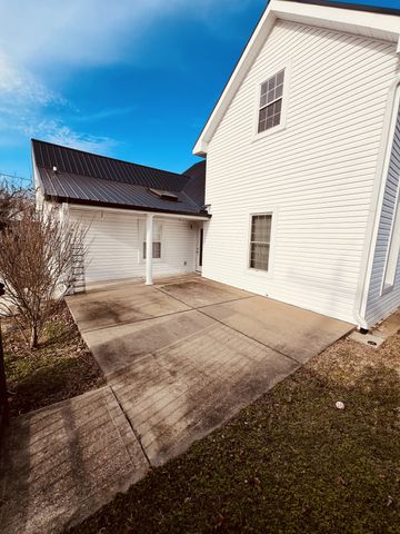 748 Main St, Clarksville, TN 37040