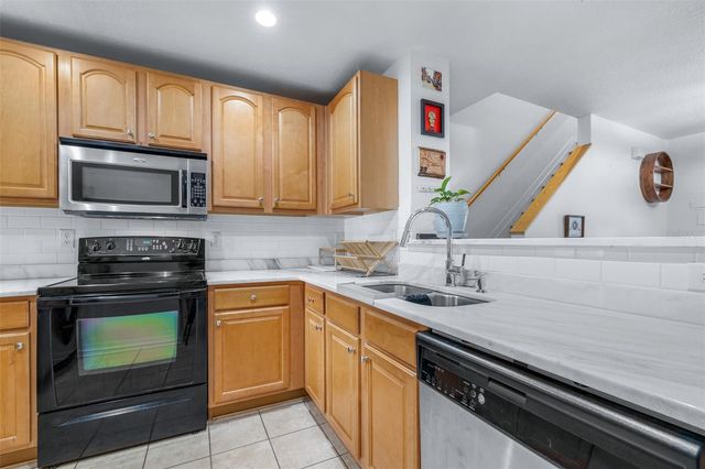 613 WHEATON TRENT PLACE, Tampa, FL 33619