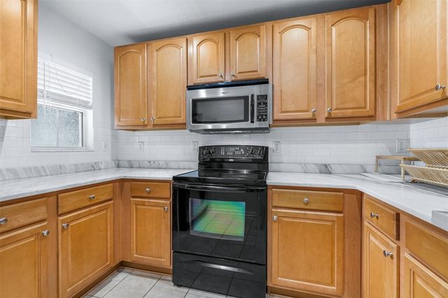 613 WHEATON TRENT PLACE, Tampa, FL 33619