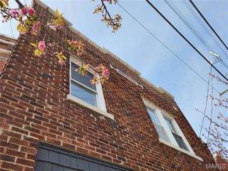 4713 Virginia Avenue, St Louis, MO 63111