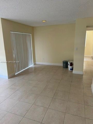 1249 SW 46th Ave 1401, Pompano Beach, FL 33069