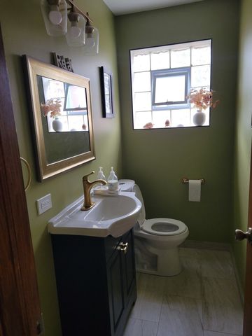 8554 S Keating Avenue, Chicago, IL 60652