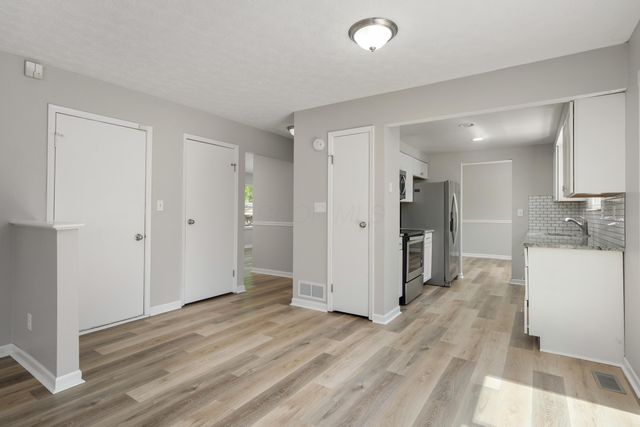 3655 Dinsmore Castle Drive, Columbus, OH 43221