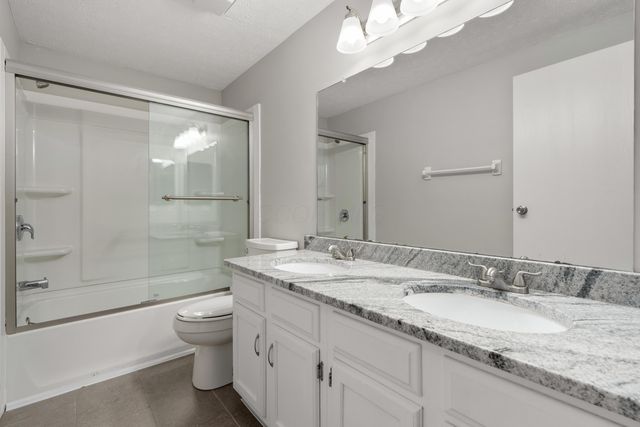 3655 Dinsmore Castle Drive, Columbus, OH 43221