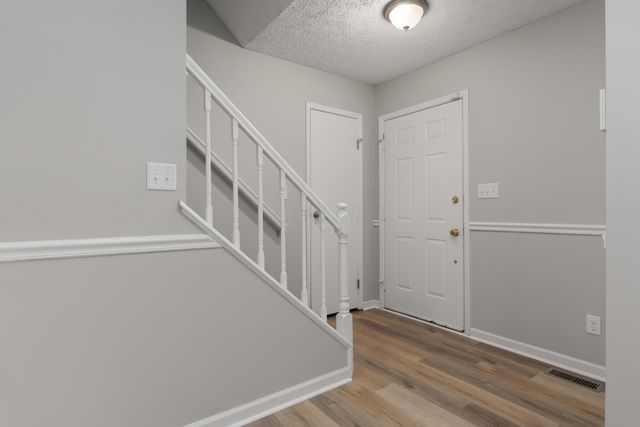 3655 Dinsmore Castle Drive, Columbus, OH 43221