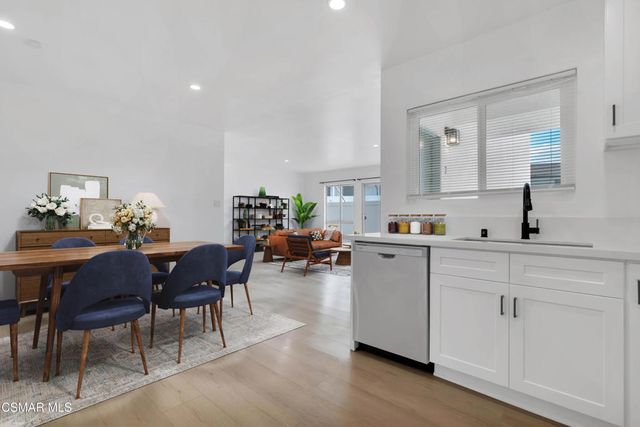 605 Warwick Avenue 629-1, Thousand Oaks, CA 91360