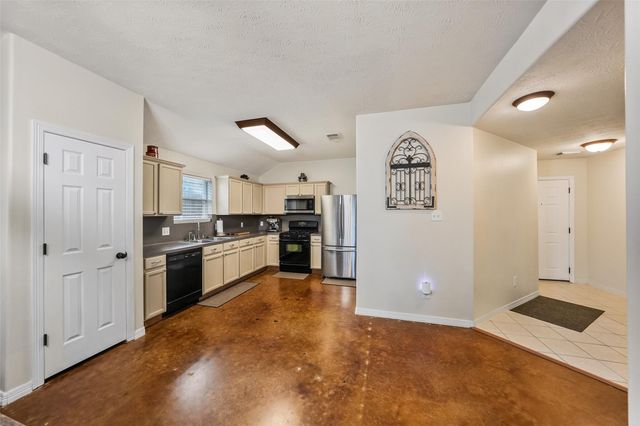 21554 Olympic Forest Drive, Porter, TX 77365