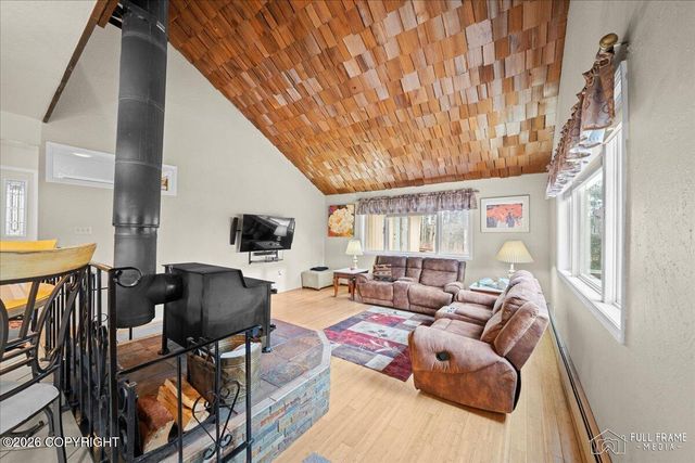 620 E Susitna Drive, Wasilla, AK 99654