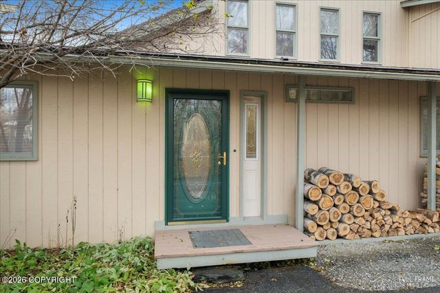 620 E Susitna Drive, Wasilla, AK 99654