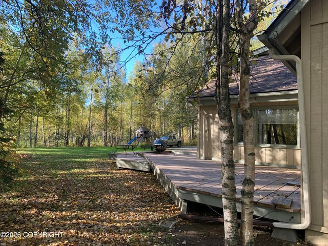 620 E Susitna Drive, Wasilla, AK 99654