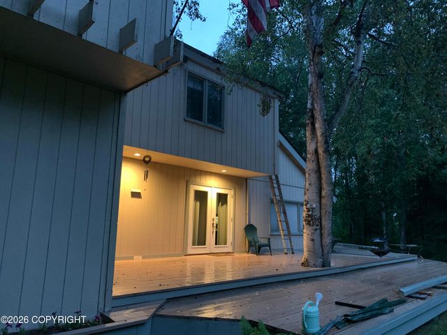 620 E Susitna Drive, Wasilla, AK 99654