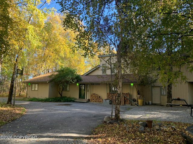 620 E Susitna Drive, Wasilla, AK 99654