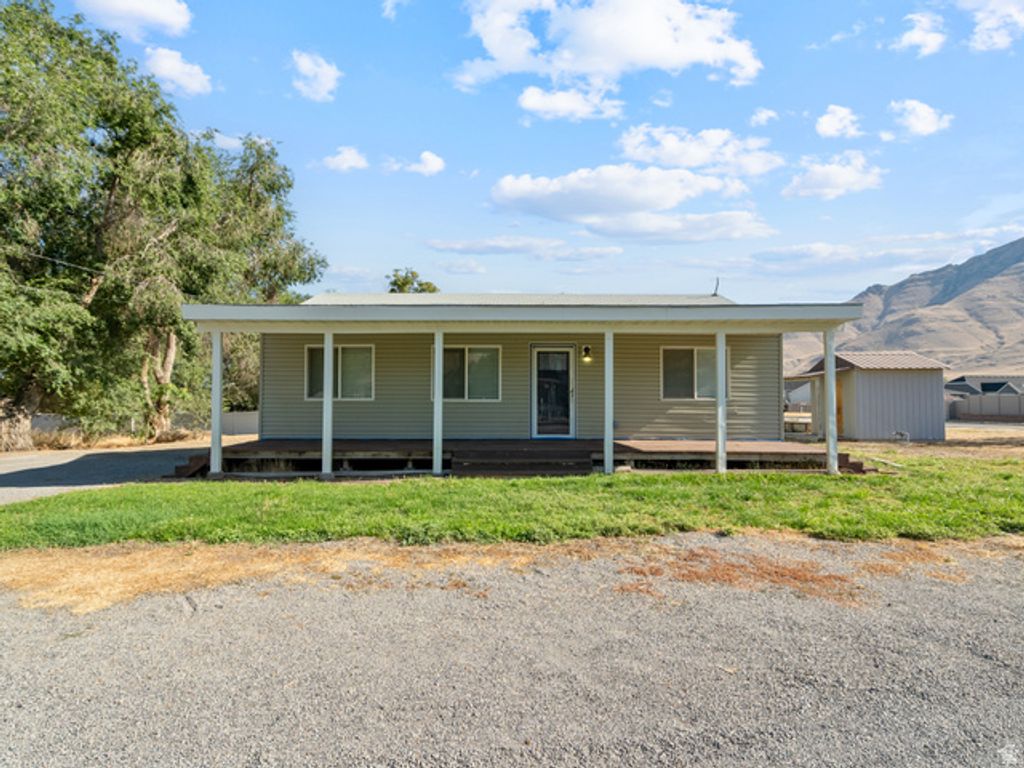 1811 SHEPARD LN, Lake Point, UT 84074 — exterior
