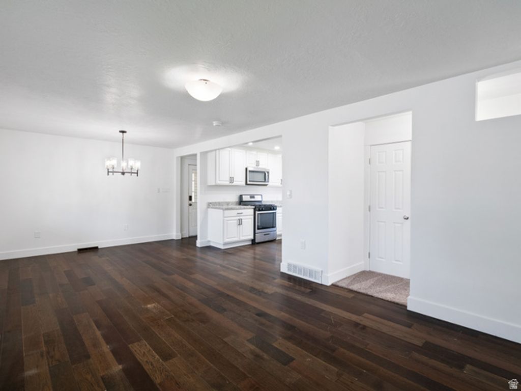 1811 SHEPARD LN, Lake Point, UT 84074 — photo 4