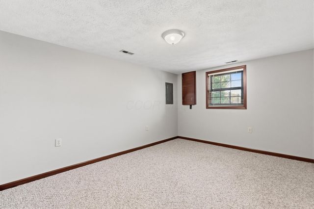 1778 Ash Meadow Court, Xenia, OH 45385