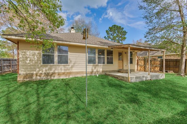 13001 Victoria Regina Drive, Montgomery, TX 77356