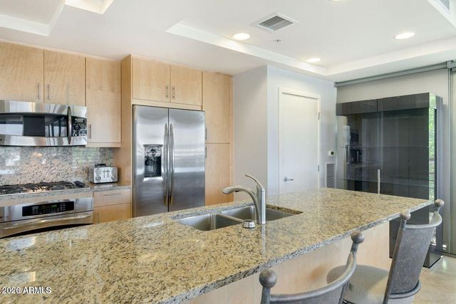 7117 E Rancho Vista Drive 5001, Scottsdale, AZ 85251