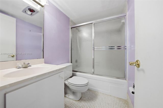 6010 S Falls Cir Drive 323, Lauderhill, FL 33319
