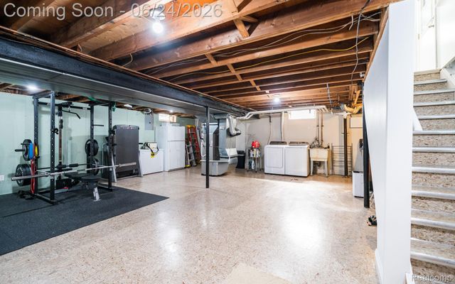 36343 Dardanella Street, Livonia, MI 48152