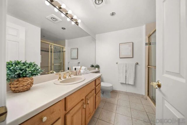 3890 Nobel Dr 408, San Diego, CA 92122