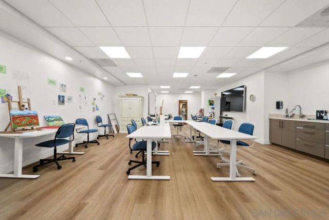 3890 Nobel Dr 408, San Diego, CA 92122