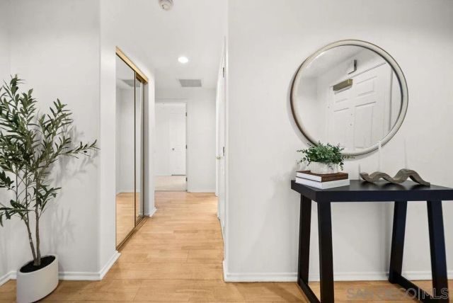 3890 Nobel Dr 408, San Diego, CA 92122
